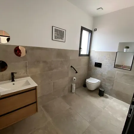 Moderne Piscine Privative Hauteurs De *