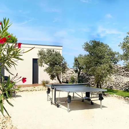 Moderne Piscine Privative Hauteurs De Nîmes