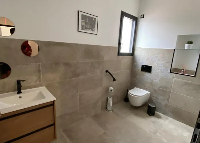 Moderne Piscine Privative Hauteurs De *